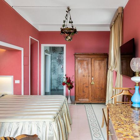 Residenza D'Epoca Palazzo Borghesi Panzió Siena Szoba fotó