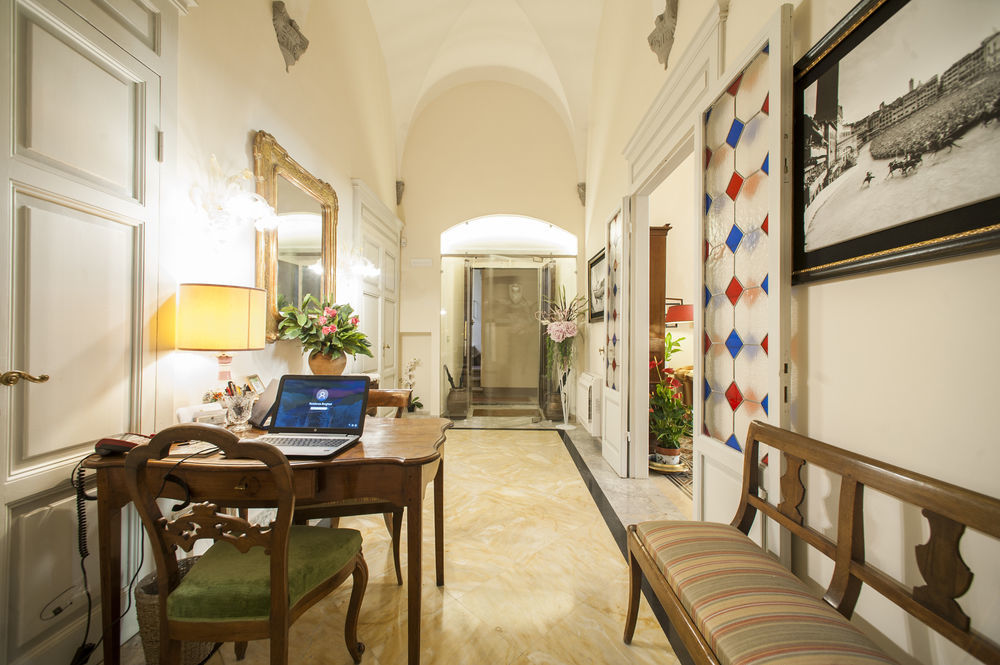 Residenza D'Epoca Palazzo Borghesi Panzió Siena Kültér fotó